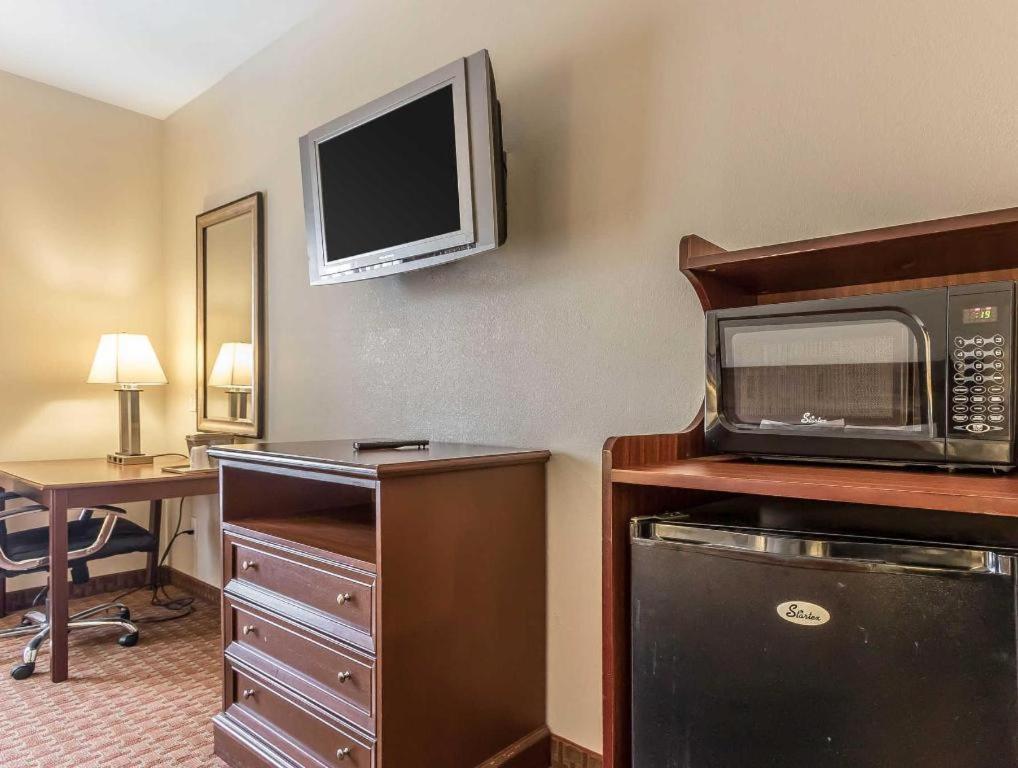 อีโคโน ลอดจ์ Hotel Eutaw ภายนอก รูปภาพ