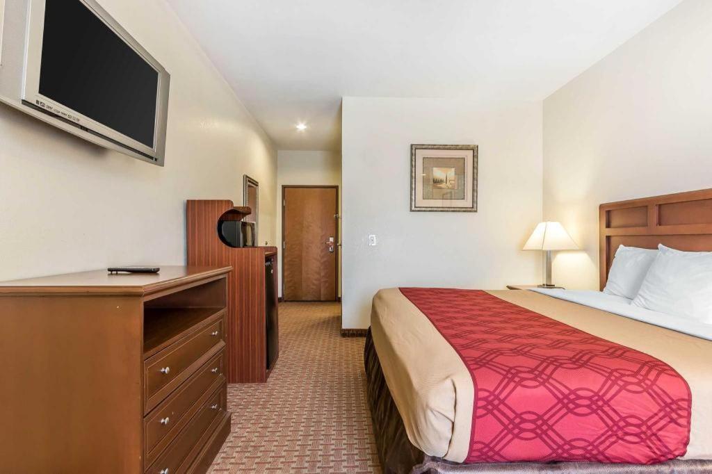 อีโคโน ลอดจ์ Hotel Eutaw ภายนอก รูปภาพ