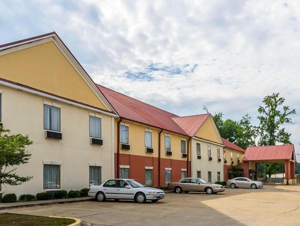 อีโคโน ลอดจ์ Hotel Eutaw ภายนอก รูปภาพ